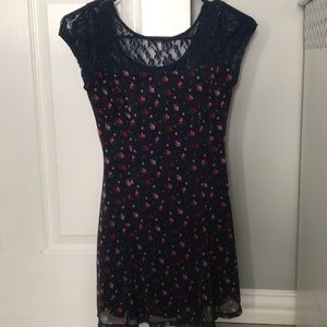 Super cute float dress